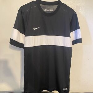 Nike Dri Fit Jersey Black/White Size Medium Never Worn